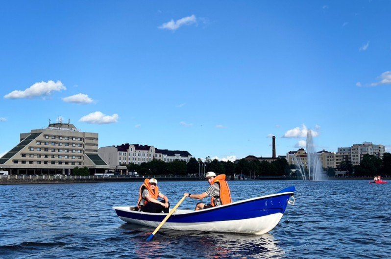 Весельные лодки